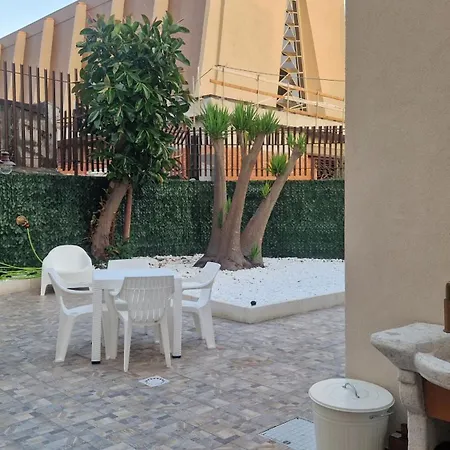 Affittacamere Ancient Courts 3*