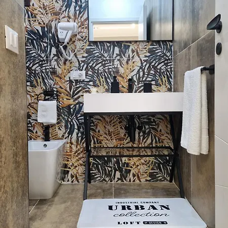 Affittacamere Ancient Courts 3*