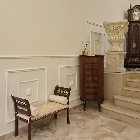 ゲストハウス Ancient Courts カターニア